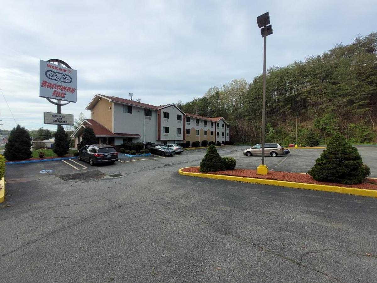 Raceway Inn Martinsville Extérieur photo