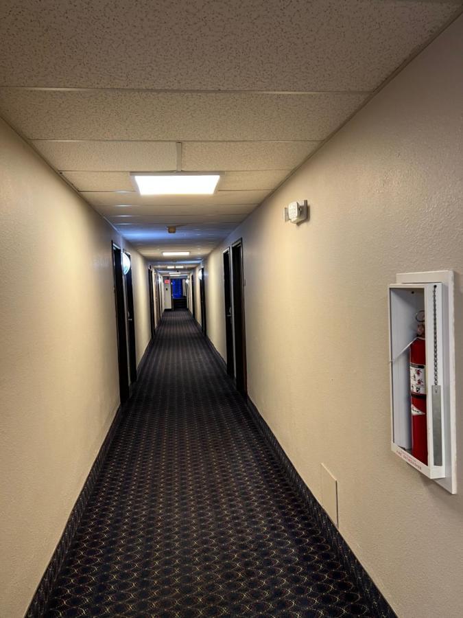 Raceway Inn Martinsville Extérieur photo