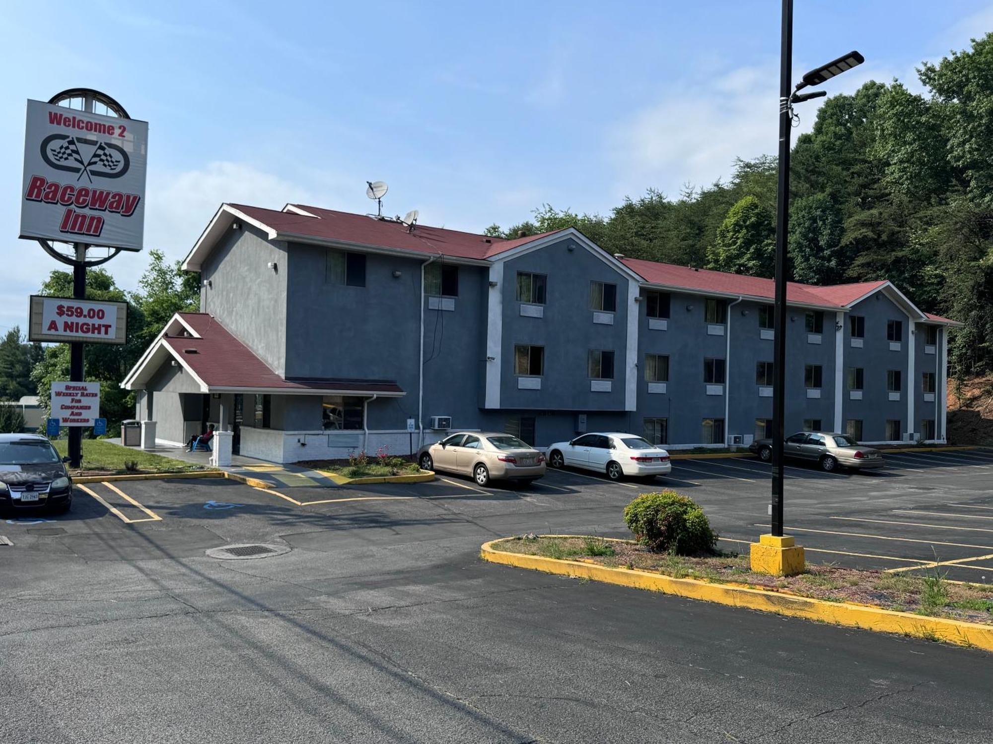 Raceway Inn Martinsville Extérieur photo